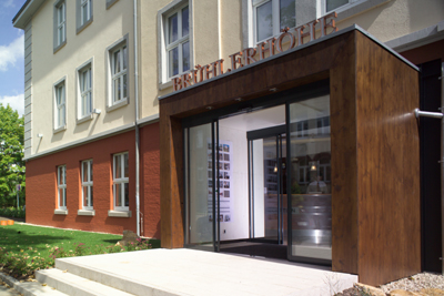 Bruehlerhoehe eingang1.jpg