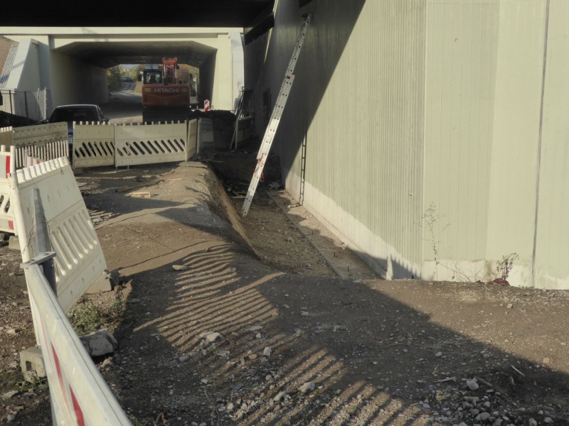 Datei:Az-m-df Weg v S-re 07.jpg