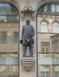 Bismarckstandbild.jpg