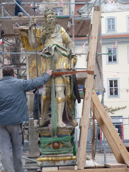 Datei:F mkt Röm De-mont 06.JPG