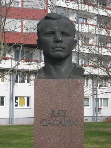 Datei:GagarinDenkmal.JPG