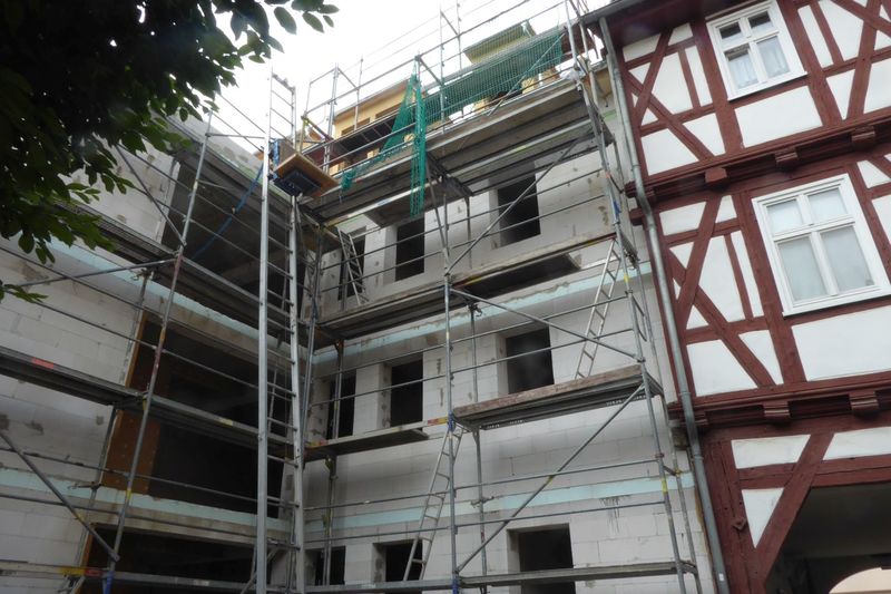 Datei:Joh-str 151 hi v O 06.JPG