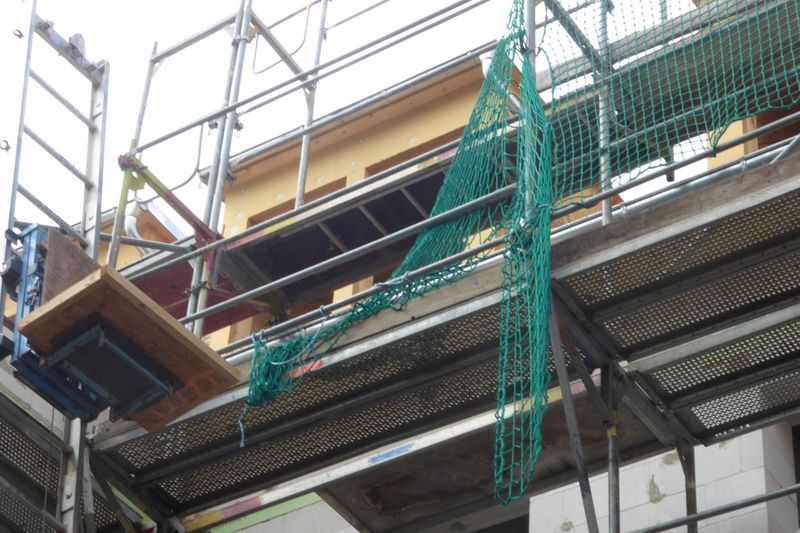 Datei:Joh-str 151 hi v O 07.JPG