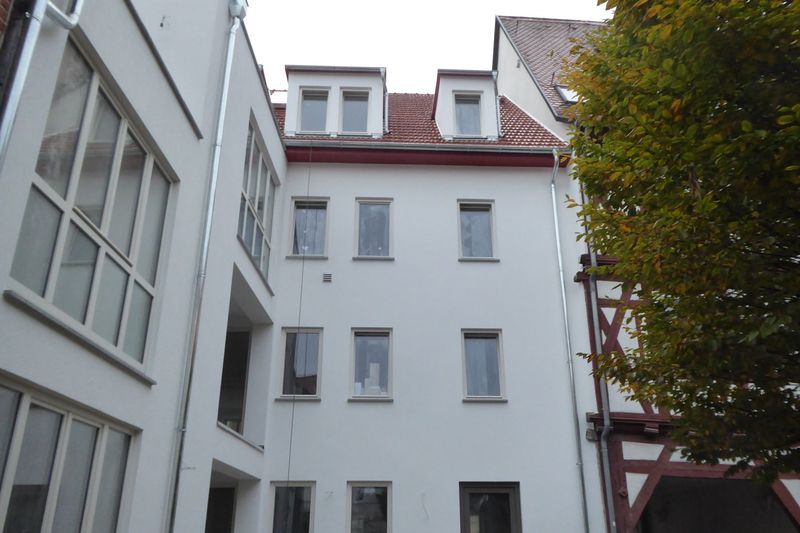 Datei:Joh-str 151 hi v O 10.JPG