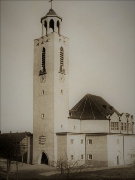 Datei:LutherkircheMagdeburger.jpg