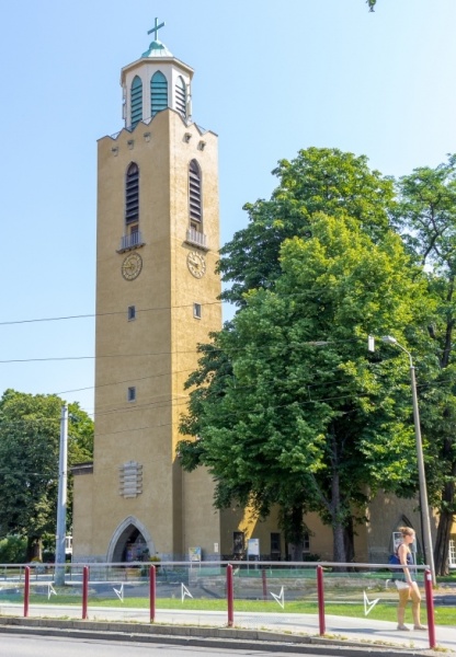 Datei:LutherkircheNeu.jpg