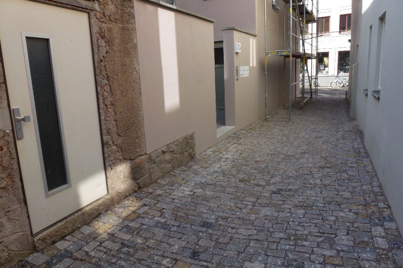 Datei:Paul 25 Hofseite 08.JPG