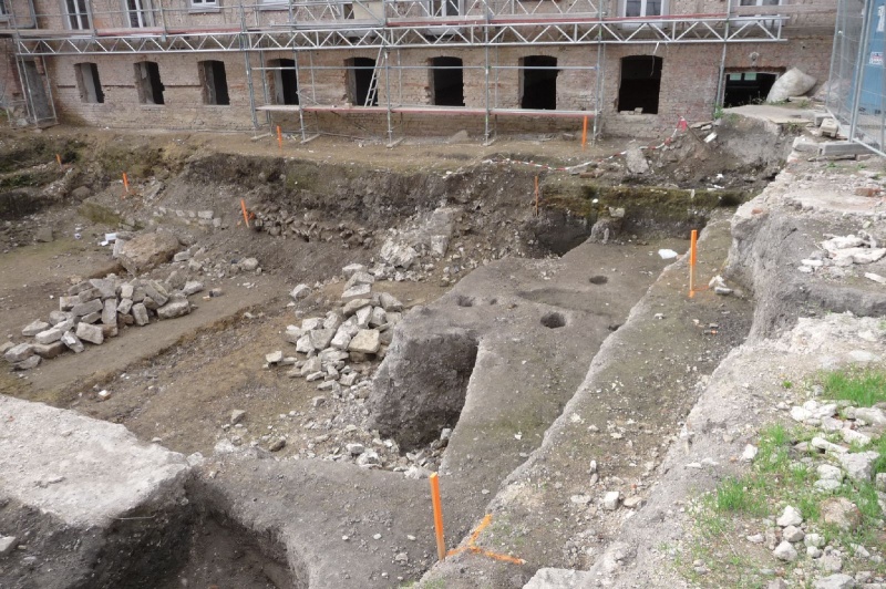 Datei:Rump g Grabg 06.JPG