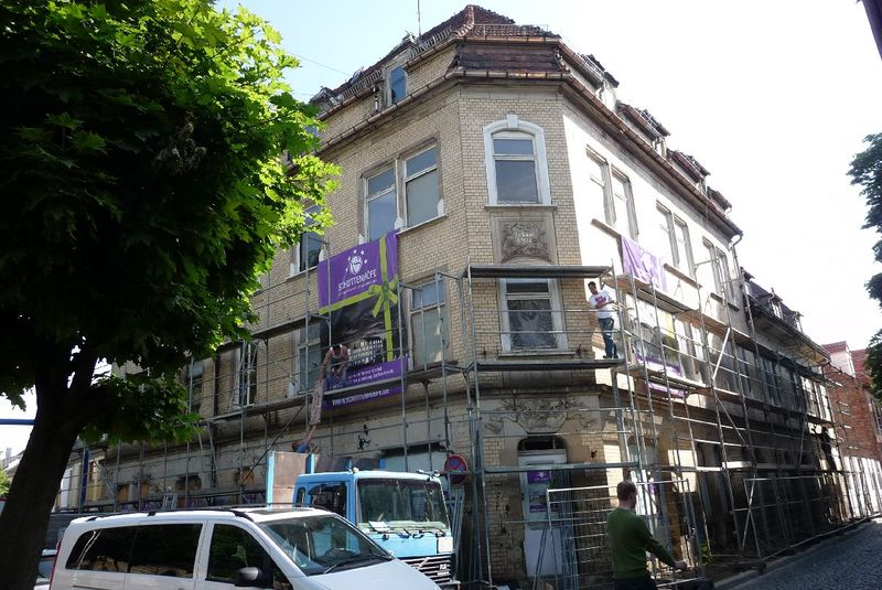 Datei:Sch höfe Eckhaus 02.JPG