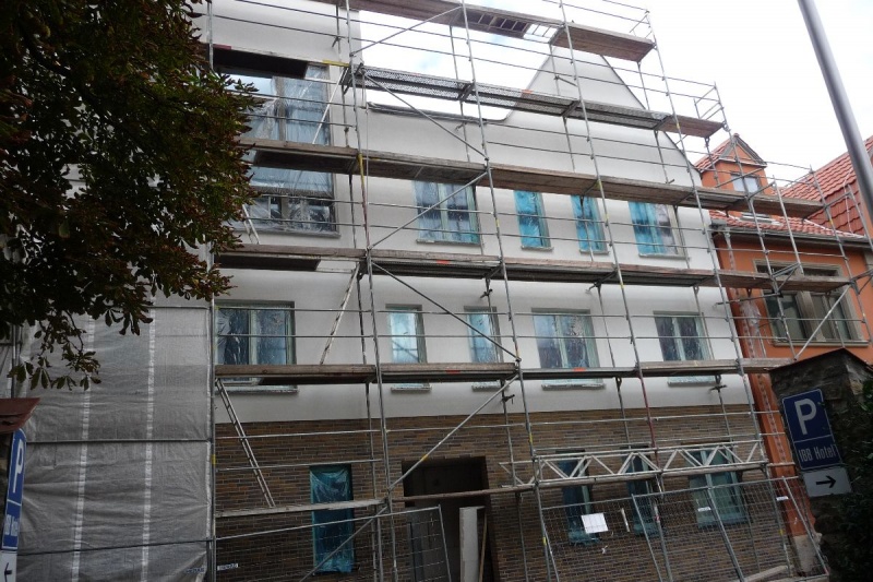 Datei:Sch höfe Lücke -gasse re 07.JPG