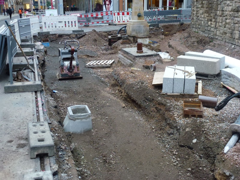 Datei:Schlö str v A re 05.JPG