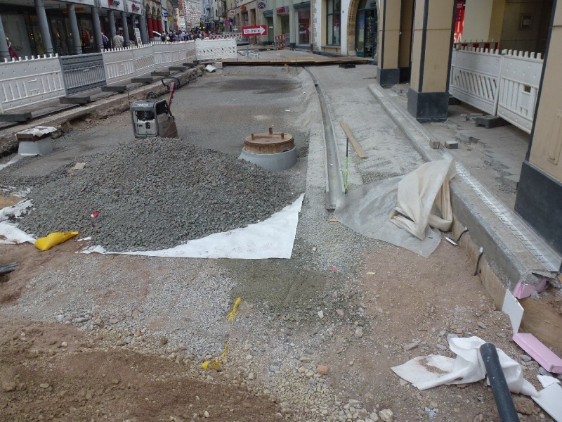 Datei:Schlö str v Br n A re 06.JPG