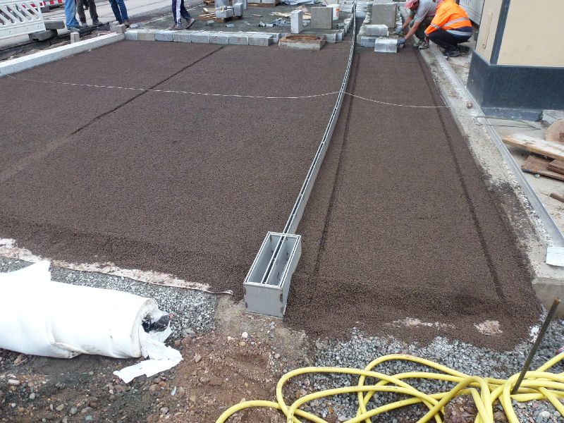 Datei:Schlö str v Br n A re 07.JPG