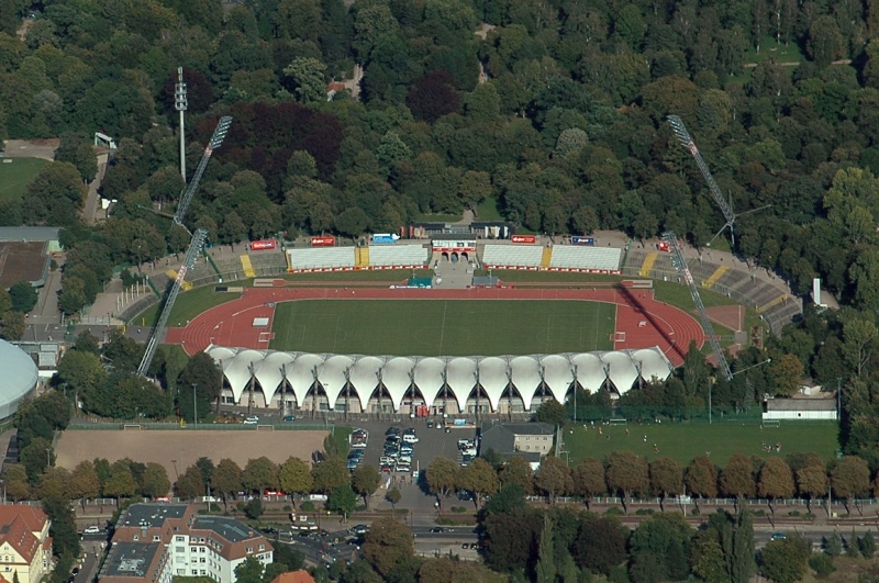 Datei:Stadion.jpg