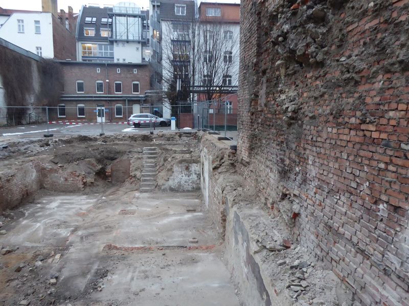 Datei:Th-str 88-89 v Süd 02.JPG