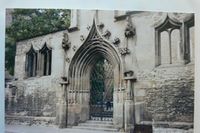 UNI-Tor 1983 wieder aufgebaut.jpg