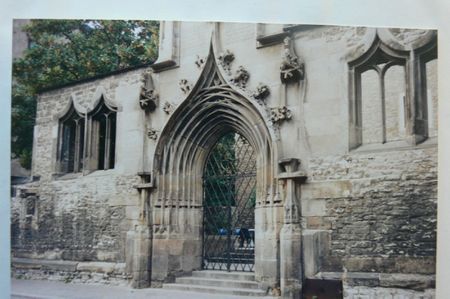 UNI-Tor 1983 wieder aufgebaut.jpg